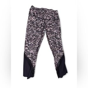 Lululemon Floral Black Mesh Panel Cropped Leggings Sz 8